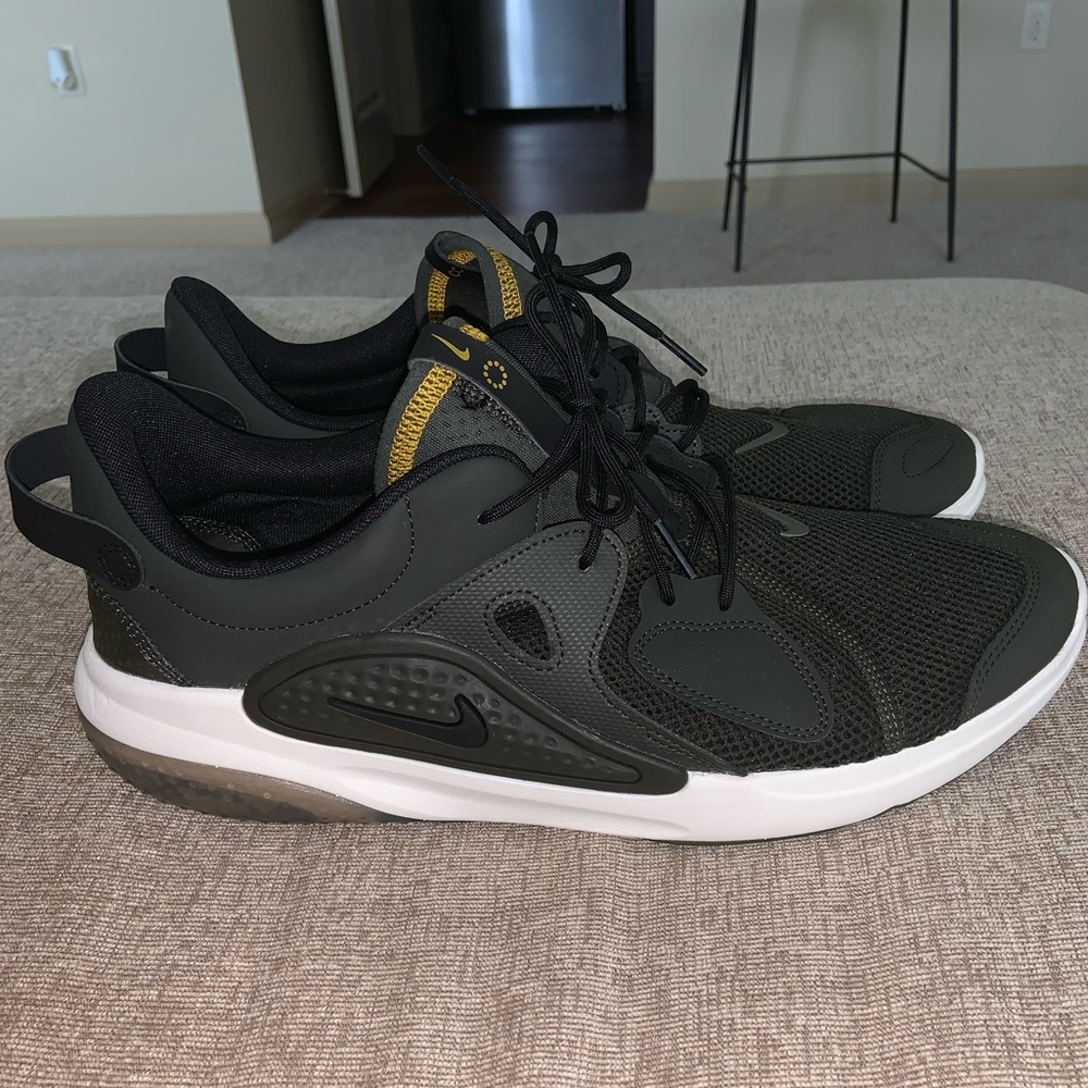 Nike Joyride Black Size 13 BRAND NEW